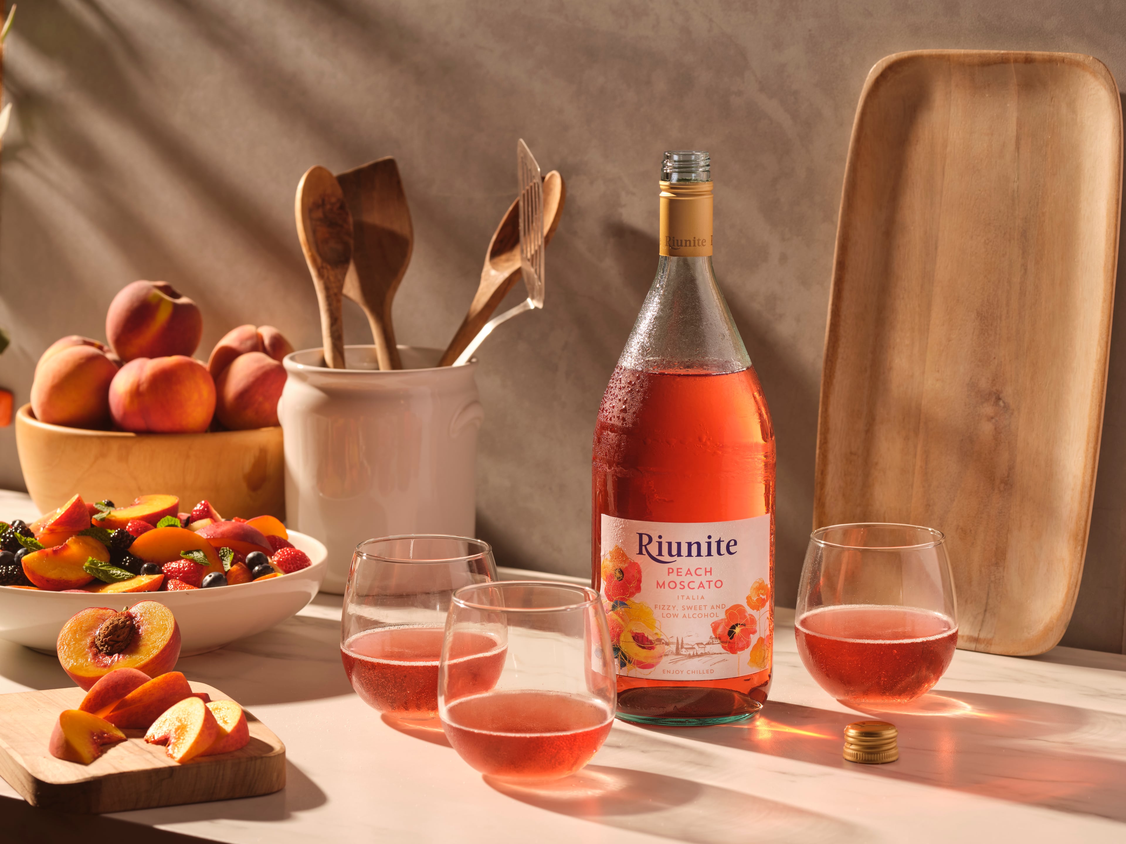 Riunite PEACH-MOSCATO_FRUIT-SALAD_048_Final.jpg